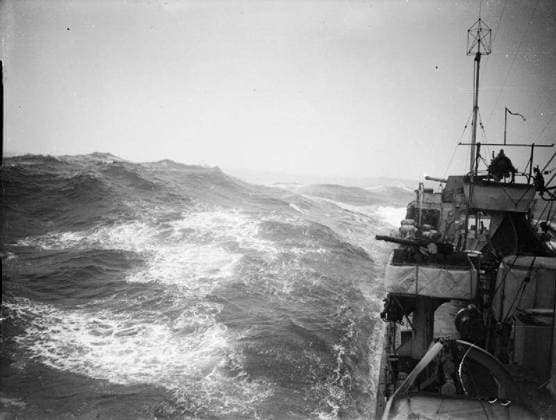 The Royal Navy during the Second World War A photograph taken from the bridge of HMS VISCOUNT which gives a good idea of the difficult weather conditions while escorting a convoy during the Battle of the Atlantic. During this operation HMS VISCOUNT and HMS FAME rammed and sank two German U-boats. Copyright: xpiemagsx admiralww2pie10322-1916 !ACHTUNG AUFNAHMEDATUM GESCHÄTZT!