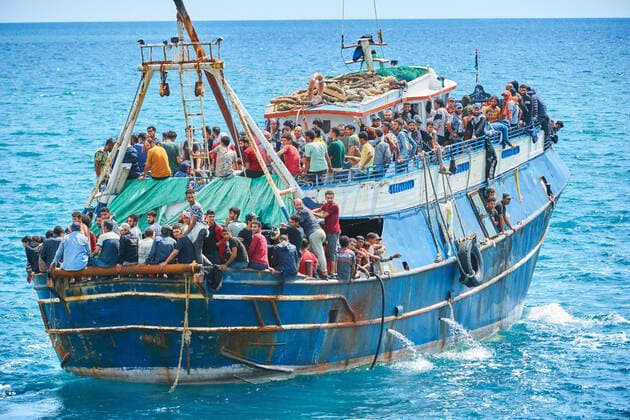 Bilder des Jahres 2022, News 08 August News Themen der Woche KW34 News Bilder des Tages Sbarco migranti a Catanzaro during Sbarco migranti, News in catanzaro, Italy, August 24 2022  Copyright: xAntonioxMoniacix xipa-agency.netx xLivexMediax