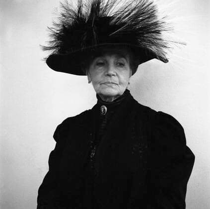 Actress Tamara Makarova 8253891 01.06.1983 Soviet film actress and People s Artist of the USSR Tamara Makarova as Leo Tolstoy s wife Sofya Andreyevna in director Sergei Gerasimov s film Leo Tolstoy. Galina Kmit Russia  Copyright: xGalinaxKmitx