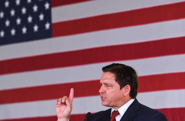 August 24, 2022, Geneva, United States: Florida Gov. Ron DeSantis speaks to supporters at a campaign stop on the Keep Florida Free Tour at the Horsepower Ranch in Geneva, Florida. .DeSantis faces former Florida Gov. Charlie Crist in the November election. Geneva United States - ZUMAs197 20220824_zaa_s197_330 Copyright: xPaulxHennessyx