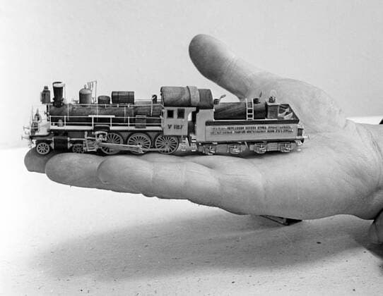 Model of historic stream engine 741952 01.07.1962 Wooden model of the Y-127 historic stream engine that was used to carry Lenin s body from Gorki to Moscow 23 Janury 1921. Alexander Sputnik Moscow Russia  Copyright: xAlexanderx