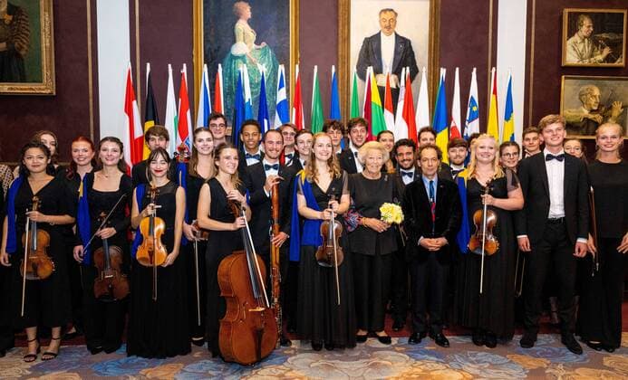 Bilder des Jahres 2022, Entertainment 08 August Entertainment Themen der Woche KW34 26-08-2022 Amsterdam Princess Beatrix attend the concert of the European Union Youth Orchestra in the Royal Concertgebouw in Amsterdam. Â  Copyright: xPPEx