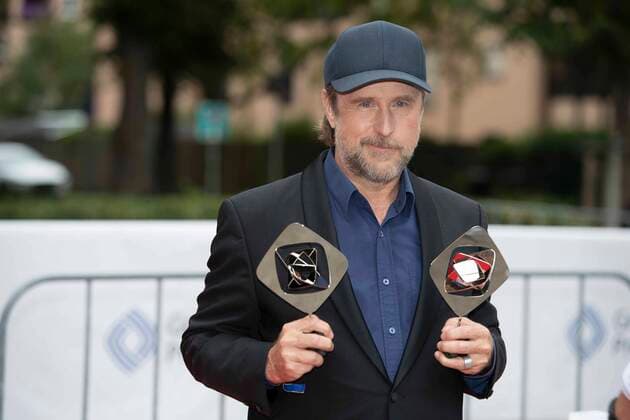 Bilder des Jahres 2022, Entertainment 08 August Entertainment Themen der Woche KW34 Bjarne MAEDEL, Schauspieler, doppelter Preistraeger, Roter Teppich, Red Carpet Show, Ankunft, arrival, 58. Verleihung des Adolf-Grimme-Preises Adolf-Grimme-Preis Grimmepreis in Marl, 26.08.2022. Ã‚ *** Bjarne MAEDEL, actor, double award winner, red carpet, red carpet show, arrival, arrival, 58 Adolf Grimme Award Adolf Grimme Award Grimme Award in Marl, 26 08 2022 Ã