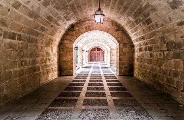  Underpass, Palma - Majorca, Underpass, Palma - Majorca, Underpass, Palma - Majorca, 02.07.2021, Copyright: xbildgigantx Panthermedia30441641.jpg