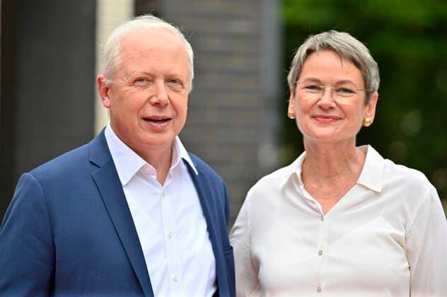 Tom Buhrow und Frauke Gerlach bei der 58. Verleihung des Grimme Preises 2022 im Theater der Stadt Marl. Marl, 26.08.2022