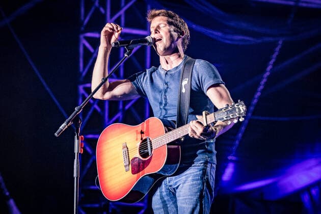 Entertainment Themen der Woche KW34 Coburg, Schlossplatz, HUK Coburg, Sommer, Open Air, 27.08.2022, James Blunt - The Stars Beneath My Feet Tour Bild: James Blunt *** Coburg, Schlossplatz, HUK Coburg, summer, open air, 27 08 2022, James Blunt The Stars Beneath My Feet Tour picture James Blunt Copyright: HMBxMedia xMarkusxKoeller