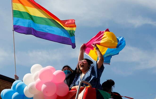 News Bilder des Tages August 28, 2022, Ottawa, ON, Canada: People take part in the Capital Pride Parade in Ottawa on Sunday, August 28, 2022. Ottawa Canada  - ZUMAc35_ 20220828_zaf_c35_076 Copyright: xPatrickxDoylex