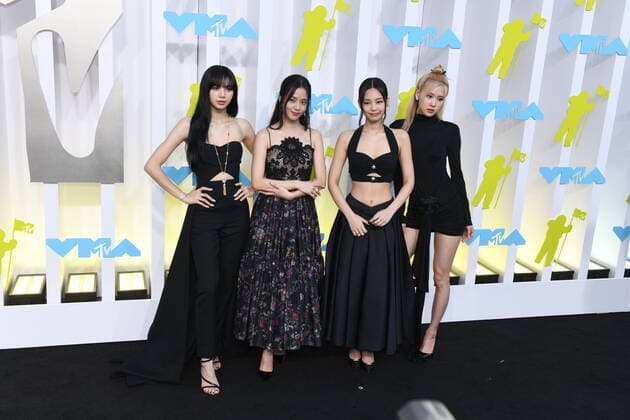 August 28, 2022, Newark, NJ, USA: Lisa, Jisoo, Jennie and Roso of Blackpink attend the 2022 MTV VMAs at Prudential Center on August 28, 2022 in Newark, New Jersey. Newark USA - ZUMAs181 20220828_zea_s181_026 Copyright: xJeremyxSmith Imagespacex