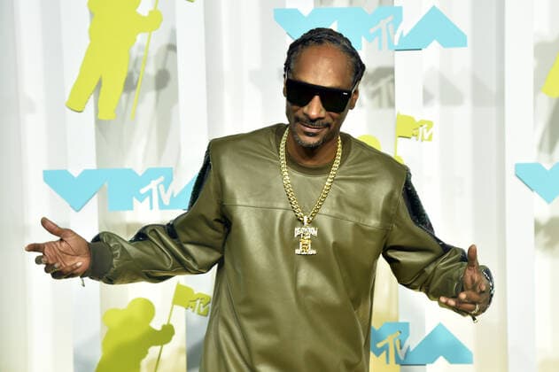 Entertainment Themen der Woche KW34 Entertainment Bilder des Tages NEWARK, NEW JERSEY - AUGUST 28: Snoop Dogg at the 2022 MTV VMAs at Prudential Center on August 28, 2022 in Newark, New Jersey. Copyright: xJohnxPalmerx