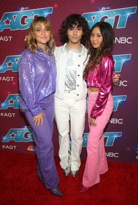 30 August 2022 - Pasadena, California - Acapop! Kids. Red Carpet For America s Got Talent Season 17 Live Show held at the Sheraton Pasadena Hotel in Pasadena. Photo Credit: AdMedia 283579 2022-08-30 CA Pasadena Etats-Unis  Copyright: xAdMediax STAR_283579_005