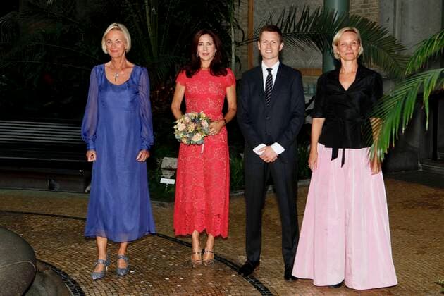 31-08-2022 Denmark Crown Princess Mary arrives at Ny Carlsberg Glyptoteket in Copenhagen during the Carlsberg Foundation s Research Awards 2022. Â  Copyright: xPPEx