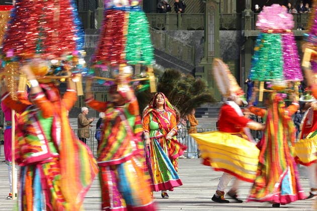 MOSCOW REGION, RUSSIA - SEPTEMBER 3, 2022: Members of the Panghat Performing Arts Group (India) take part in a performance as part of the 15th Spasskaya Tower International Military Music Festival by the Main Cathedral of the Russian Armed Forces in Kubinka. Mikhail Tereshchenko TASS  TS1405DE
