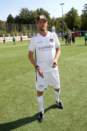 Ingo Pohlmann beim Benefiz Fussballspiel Kicken mit Herz zugunsten der Kinder Herzstation der Universitätsklinik Eppendorf am 4.09.2022 in Hamburg Kicken mit Herz 2022 Benefiz Fussballspiel in Hamburg