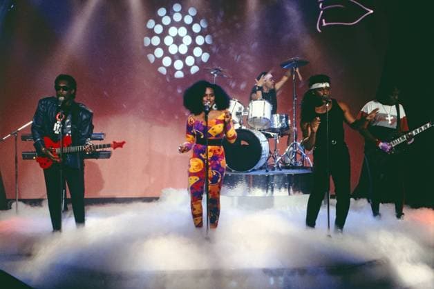 THE REAL MILLI VANILLI The Real Milli Vanilli, Dance-Pop und Hip Hop Gruppe, auch bekannt als Try N B, mit Gina Mohammed und Ray Horton, Deutschland, 1991. The Real Milli Vanilli, dance-pop and Hip Hop group, also known as Try N B, with singers Gina Mohammed and Ray Horton, Germany, 1991., Deutschland Copyright: kpa UnitedArchives55024138 EDITORIAL USE ONLY