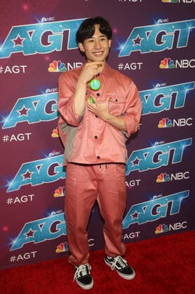 6 September 2022 - Pasadena, California - Shu Takada. Red Carpet For America s Got Talent Season 17 Live Show held at the Sheraton Pasadena in Pasadena. Pasadena USA - ZUMAa123 20220906_zaa_a123_065 Copyright: xFSx