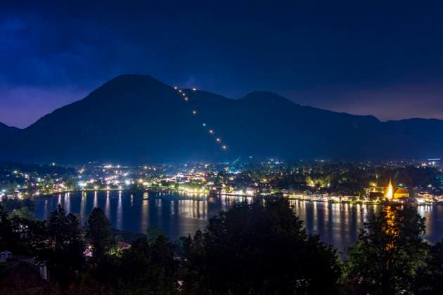 lake Tegernsee, view to Rottach-Egern, mountain Wallberg Rottach-Egern Bayern, Bavaria Germany Oberbayern, Tegernsee-Schliersee