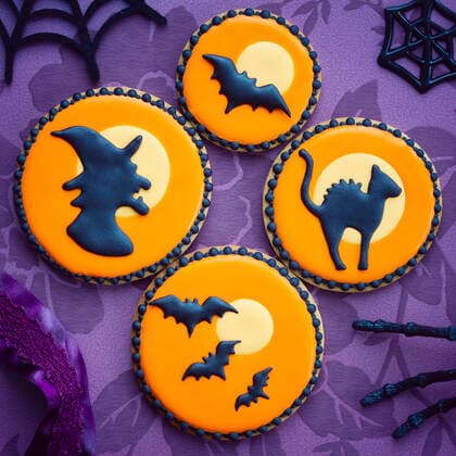 Cookies with a Halloween theme Copyright: xRuthxBlackx xThexPicturexPantryx RB_IMG_9494