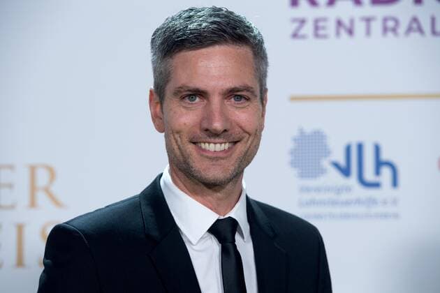 Ingo ZAMPERONI, Moderator, Roter Teppich, Red Carpet Show, Ankunft, arrival, Verleihung des Deutschen Radiopreises 2022 in Hamburg am 08.09.2022,