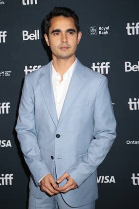 47eme Festival International du Film de Toronto. 47th Toronto International Film Festival. Red carpet of « The handmaid s tale ». Max Minghella. 283844 2022-09-08 Toronto Canada  Copyright: xIsabellexVautierx xStarfacex STAR_283844_094