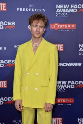 Felix Nieder beim Bunte New Faces Award STYLE in Berlin 08.09.2022