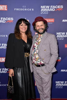 Manuel Cortez mit Freundin Saina Bayatpour beim Bunte New Faces Award STYLE in Berlin 08.09.2022