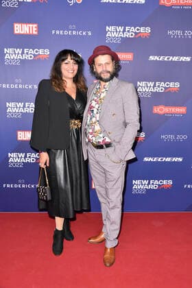 Manuel Cortez mit Freundin Saina Bayatpour beim Bunte New Faces Award STYLE in Berlin 08.09.2022