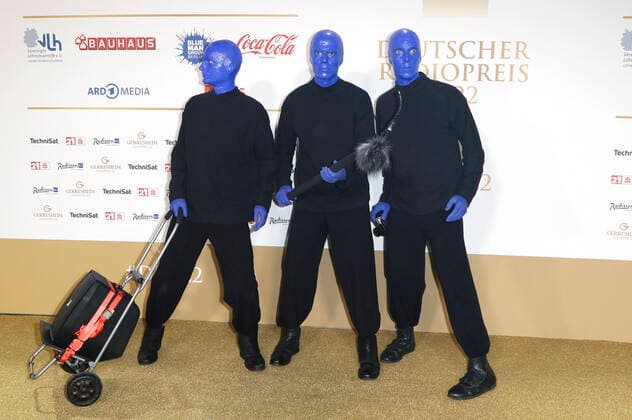 Blue Man Group bei der Verleihung des Deutschen Radiopreises 2022 im Schuppen 52. Hamburg, 08.09.2022
