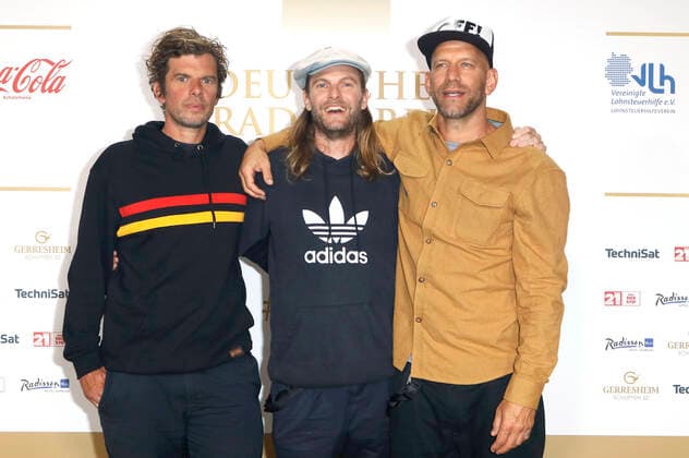 Sportfreunde Stiller bei der Verleihung des Deutschen Radiopreises 2022 im Schuppen 52. Hamburg, 08.09.2022