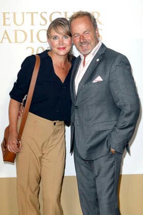 Stefanie Millat und Till Demtroeder bei der Verleihung des Deutschen Radiopreises 2022 im Schuppen 52. Hamburg, 08.09.2022