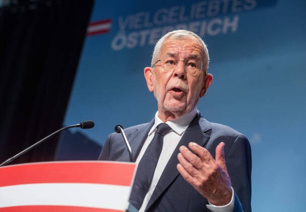 News Themen der Woche KW36 News Bilder des Tages 20220909 Bundespraesidentschaftwahlen - Wahlkampfauftakt von Alexander Van der Bellen WIEN, OESTERREICH - 9. SEPTEMBER: Kandidat fuer das Amt des Bundespraesidenten Alexander van der Bellen beim Wahlkampfauftakt im Museumsquartier, Arena 21 am 9. September 2022 in Wien, Oesterreich. 220909_SEPA_32_004 Copyright: xMartinxJuenx SEPAxMedia