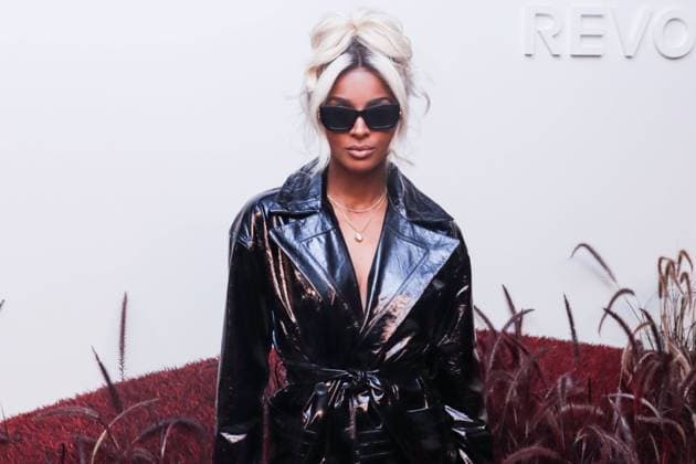 Entertainment Bilder des Tages REVOLVE Gallery NYFW 2022 Presentation VIP Opening Event American singer Ciara Princess Wilson arrives at the REVOLVE Gallery NYFW (New York Fashion Week) 2022 Presentation VIP Opening Event held at The Shops at Hudson Yards on September 8, 2022 in Manhattan, New York City, New York, United States. The Shops at Hudson Yards, Manhattan, New York City, New York New York United States  Copyright: xImagexPressxAgencyx originalFilename: collin-revolveg220909_npf3v.jpg