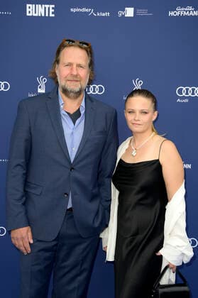 Steffen Münster und Jasna Fritzi Bauer bei der Verleihung des Deutschen Schauspielpreises 2022 im Restaurant Spindler & Klatt. Berlin, 09.09.2022