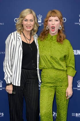 Gesine Cukrowski und Sarah Bauerett bei der Verleihung des Deutschen Schauspielpreises 2022 im Restaurant Spindler & Klatt. Berlin, 09.09.2022