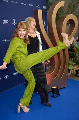 Sarah Bauerett und Gesine Cukrowski bei der Verleihung des Deutschen Schauspielpreises 2022 im Restaurant Spindler & Klatt. Berlin, 09.09.2022