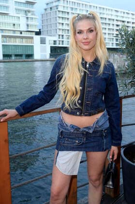 Zsa Zsa Inci Bürkle bei der Verleihung des Deutschen Schauspielpreises 2022 im Restaurant Spindler & Klatt. Berlin, 09.09.2022