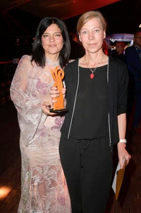 Jasmin Tabatabai und Jule Böwe bei der Verleihung des Deutschen Schauspielpreises 2022 im Restaurant Spindler & Klatt. Berlin, 09.09.2022