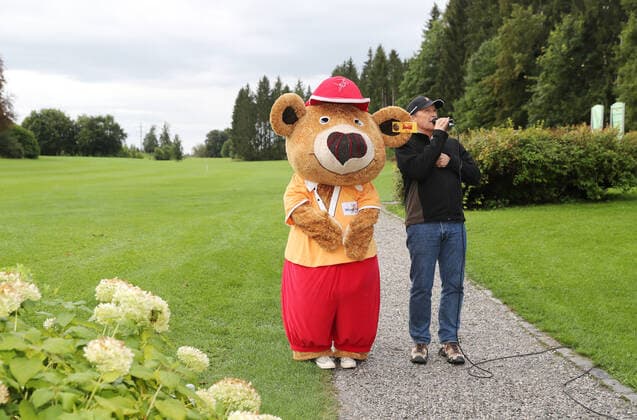 28. Tabaluga Golf Cup Michael Roll und Bolli Bär, Tutzing Bayern Deutschland Golfplatz Tutzing