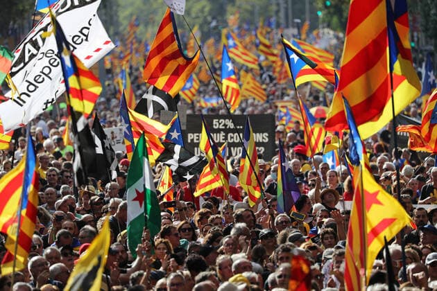 News Themen der Woche KW36 National Day of Catalonia In Barcelona, Spain Demonstration in the streets of Barcelona to celebrate the National Day of Catalonia, in Barcelona on 11th September 2022. -- Barcelona Barcelona Spain  Copyright: xUrbanandsportx originalFilename: urbanandsport-demonstr220911_npkDa.jpg