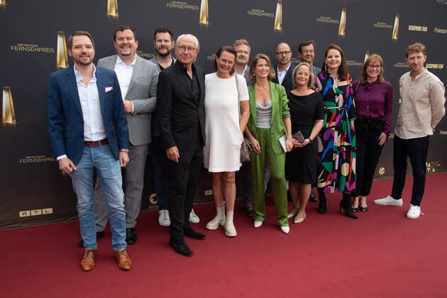 Die Jury des Deutschen Fernsehpreises, Roter Teppich, Red Carpet Show, Ankunft, arrival, Verleihung des Deutschen Fernsehpreises, Die Nacht der Kreativen - Der Deutsche Fernsehpreis 2022, Deutscher Fernsehpreis 2022 in Koeln, am 13.09.2022.