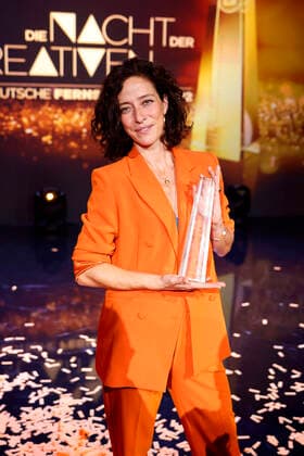 Filmeditorin Friederike Weymar, Preisträgerin in der Kategorie Bester Schnitt Fiktion, bei der Verleihung des Deutschen Fernsehpreises bei Die Nacht der Kreativen - Der Deutsche Fernsehpreis 2022. Köln, 13.09.2022 NRW Deutschland Copyright: xChristophxHardtx