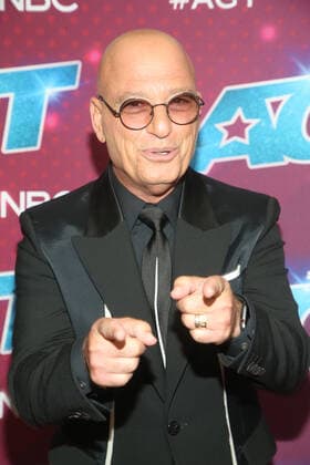 PASADENA, CA - SEPTEMBER 13: Howie Mandel at AmericaÕs Got Talent Season 17 Live Show finals at the Sheraton Pasadena Hotel on September 13, 2022 in Pasadena, California. Copyright: xFayexSadoux