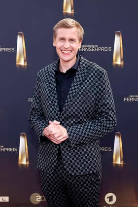 Komiker Till Reiners bei der Verleihung des Deutschen Fernsehpreises bei Die Nacht der Kreativen - Der Deutsche Fernsehpreis 2022. Köln, 13.09.2022 NRW Deutschland Copyright: xChristophxHardtx