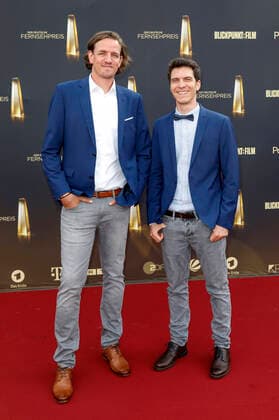 Andreas Baltschun und Lucas Seeberger bei der Verleihung des Deutschen Fernsehpreises 2022 - Die Nacht der Kreativen im Studio Ehrenfeld. Köln, 13.09.2022