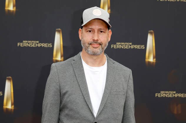 Johannes Spiecker bei der Verleihung des Deutschen Fernsehpreises 2022 - Die Nacht der Kreativen im Studio Ehrenfeld. Köln, 13.09.2022
