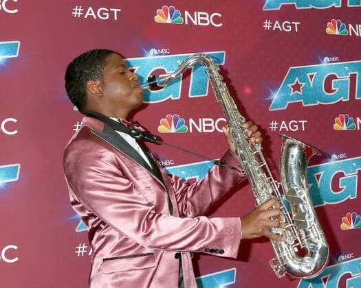 LOS ANGELES - SEP 13: Avery Dixon at the America s Got Talent Season 17 - Live Show Finale Red Carpet at Pasadena Sheraton Hotel on September 13, 2022 in Pasadena, CA  Copyright: xHutchinsxPhotox xipa-agency.netx x 2022xKathyxHutchinsx xHutchinsx