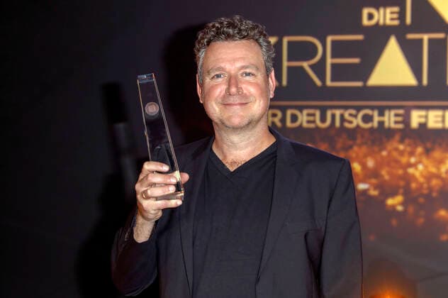 Magnus Vattrodt bei der Verleihung des Deutschen Fernsehpreises 2022 - Die Nacht der Kreativen im Studio Ehrenfeld. Köln, 13.09.2022
