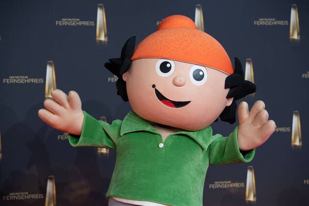 BERTIE, Mainzelmaennchen, Roter Teppich, Red Carpet Show, Ankunft, arrival, Verleihung des Deutschen Fernsehpreises, Der Deutsche Fernsehpreis 2022, Deutscher Fernsehpreis 2022 in Koeln, am 14.09.2022.