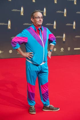 Wigald BONING, Comedian, Roter Teppich, Red Carpet Show, Ankunft, arrival, Verleihung des Deutschen Fernsehpreises, Der Deutsche Fernsehpreis 2022, Deutscher Fernsehpreis 2022 in Koeln, am 14.09.2022.