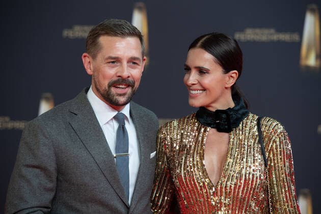 Klaas HEUFER-UMLAUF und Doris GOLPASHIN, Roter Teppich, Red Carpet Show, Ankunft, arrival, Verleihung des Deutschen Fernsehpreises, Der Deutsche Fernsehpreis 2022, Deutscher Fernsehpreis 2022 in Koeln, am 14.09.2022.