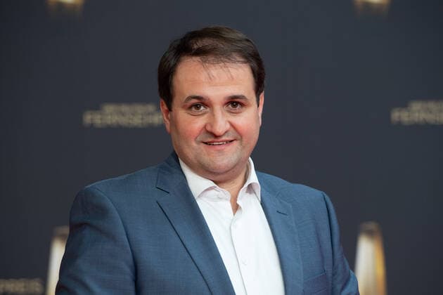 Nathanael LIMINSKI, CDU, Minister fuer Bundes- und Europaangelegenheiten, Internationales sowie Medien und Leiter der Staatskanzlei NRW, Roter Teppich, Red Carpet Show, Ankunft, arrival, Verleihung des Deutschen Fernsehpreises, Der Deutsche Fernsehpreis 2022, Deutscher Fernsehpreis 2022 in Koeln, am 14.09.2022.